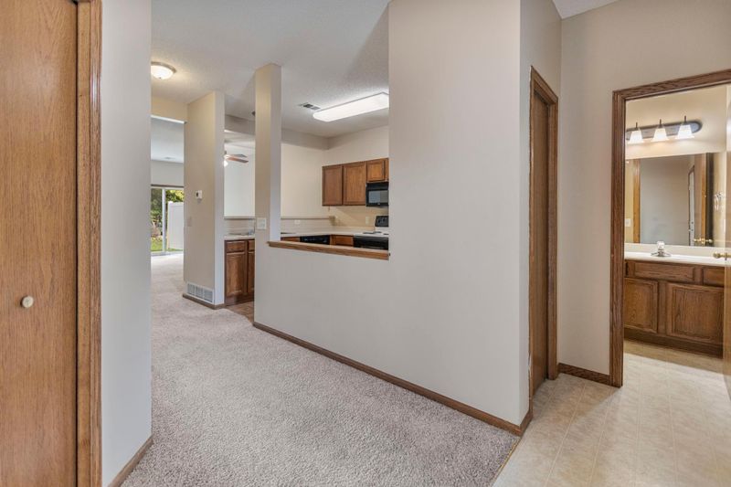 420 Archibald Ln, Dundas, MN 55019