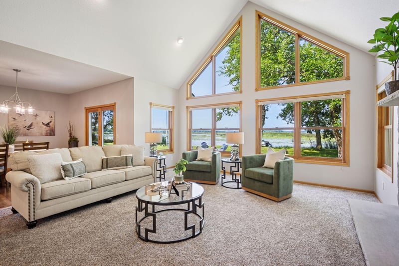 11599 Kramer Ave NW, Annandale, MN 55302