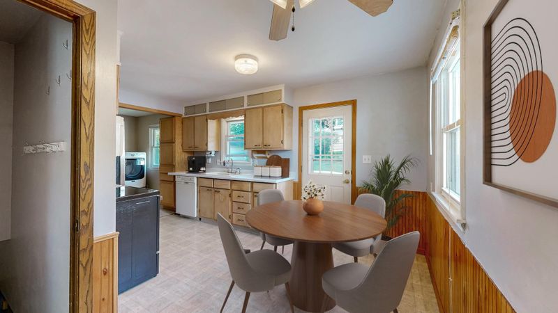 3938 7th St NW, Rochester, MN 55901