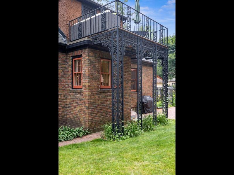 3636 Edmund Blvd, Minneapolis, MN 55406