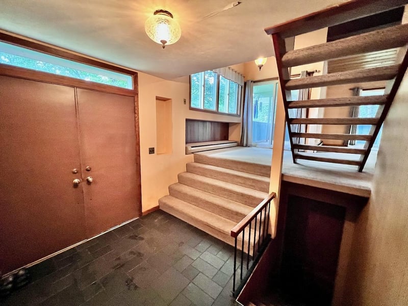 6647 Shady Pines Dr, Virginia, MN 55792