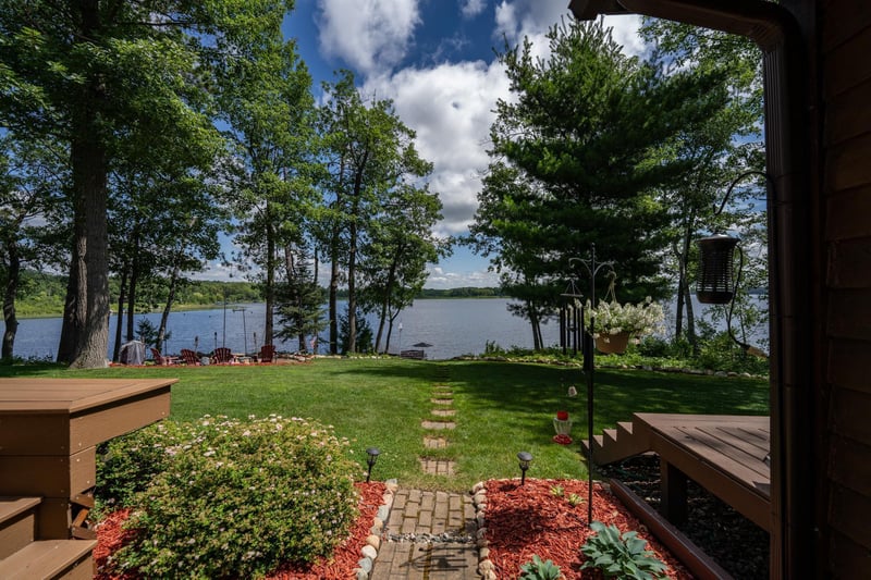 22402 S Shore Dr, Emily, MN 56447