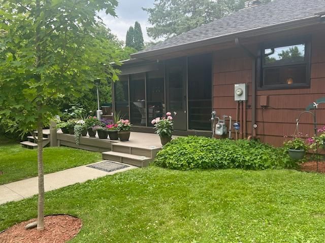 1107 NW 3rd Ave, Grand Rapids, MN 55744