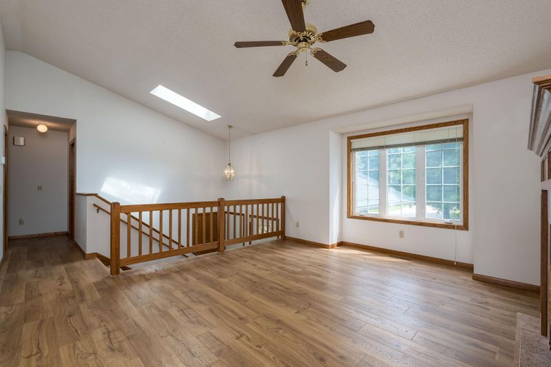 1670 Castle Dr, North Mankato, MN 56003