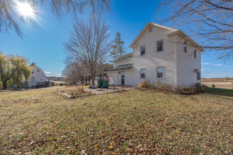 24815 Delmar Ave, New Prague, MN 56071