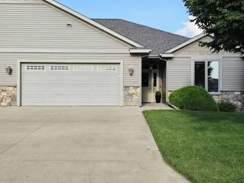 1509 29th St SW, Austin, MN 55912