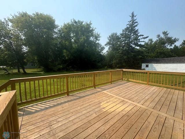301 W Garfield Ave, Mahnomen, MN 56557