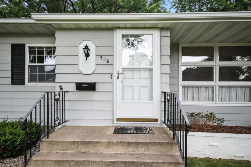 556 12th St SE, Owatonna, MN 55060