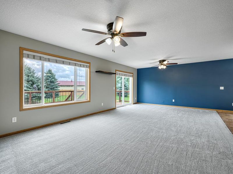 746 Brook Cir E, Montrose, MN 55363