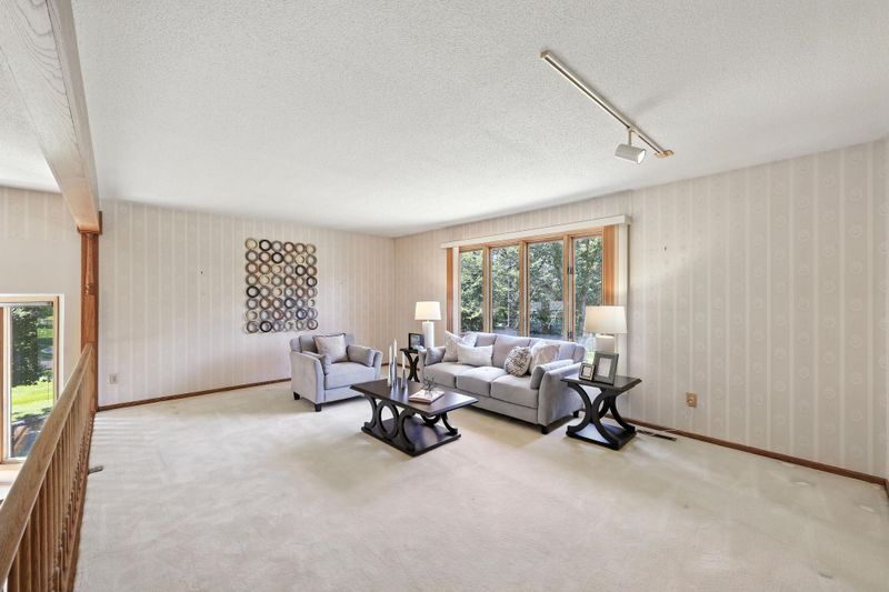 11509 Welcome Cir N, Champlin, MN 55316