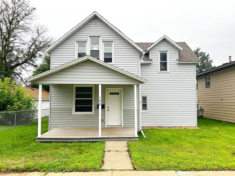 142 5th Ave N, Waite Park, MN 56387