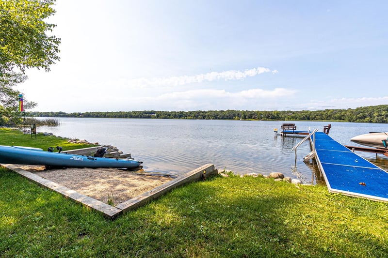 6834 Country Ln SW, Farwell, MN 56327