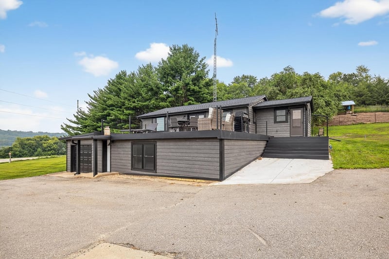 50352 Highway 42, Elgin, MN 55932