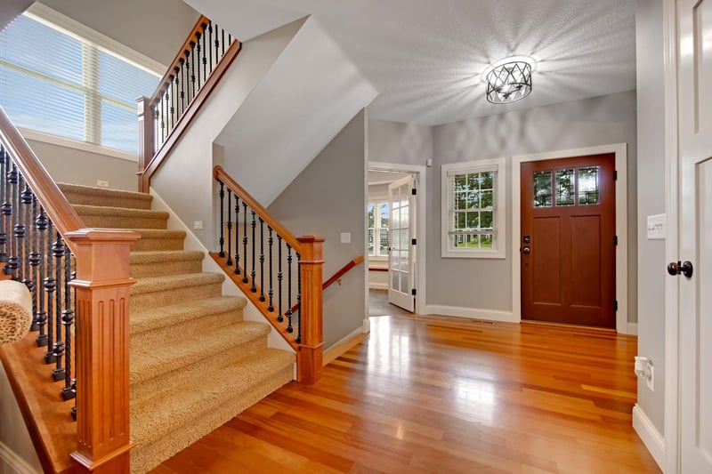 11635 Aileron Ct, Inver Grove Heights, MN 55077