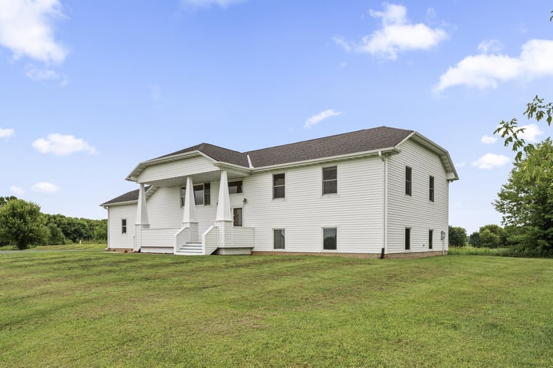 37125 Stanchfield Lake Rd NW, Dalbo, MN 55017