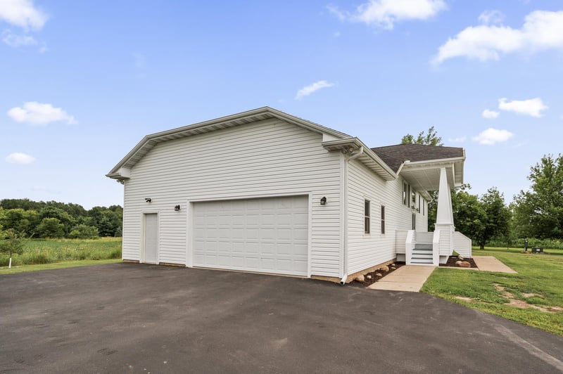 37125 Stanchfield Lake Rd NW, Dalbo, MN 55017