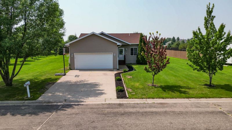 1023 6th Ave NW, Perham, MN 56573