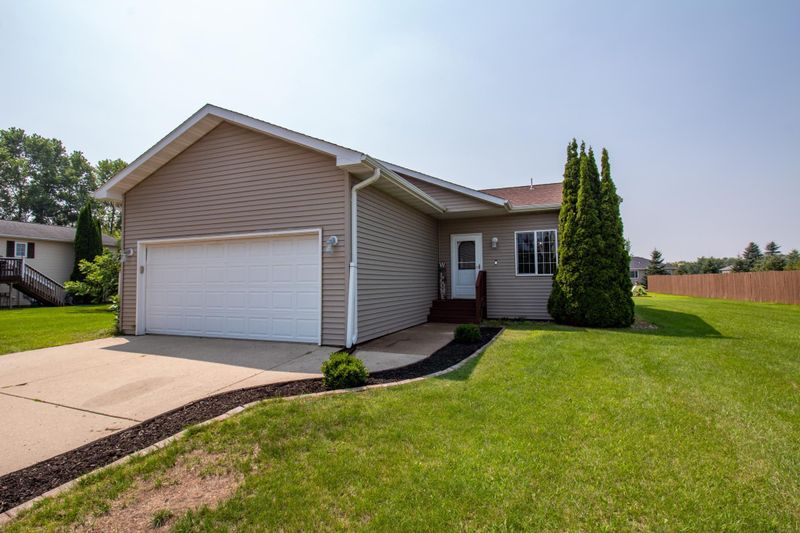 1023 6th Ave NW, Perham, MN 56573