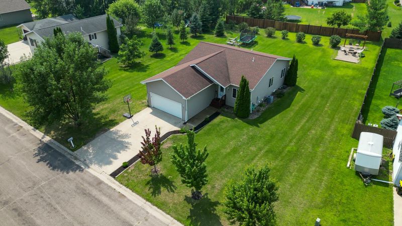 1023 6th Ave NW, Perham, MN 56573