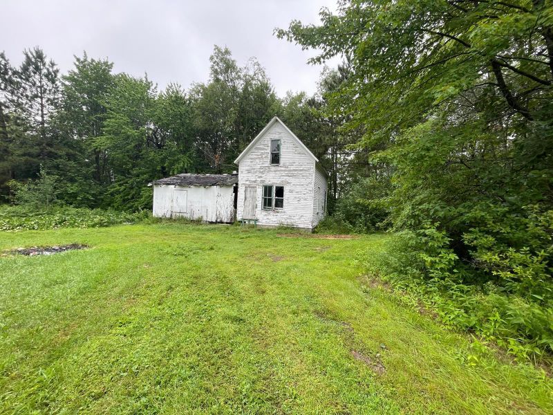 12869 Burgwald Rd, Brainerd, MN 56401