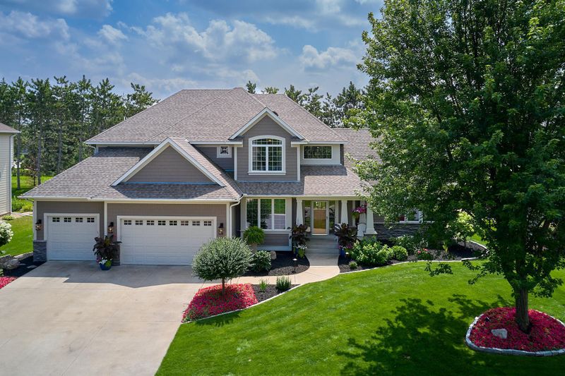 18091 Cole Ct, Eden Prairie, MN 55347