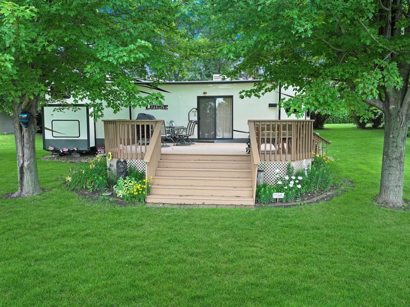15 Pommier Ln, Garvin, MN 56132