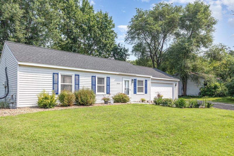 15107 Dunbar Ct, Apple Valley, MN 55124