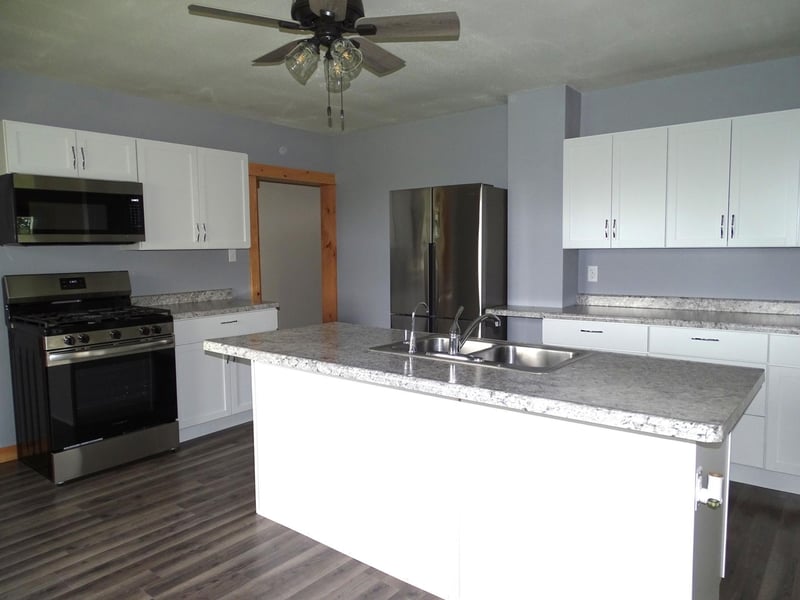 W9393 Us Highway 10, Arkansaw, WI 54721