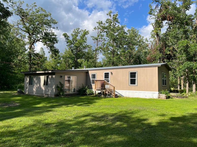 48623 Sunrise Dr, Becida, MN 56678