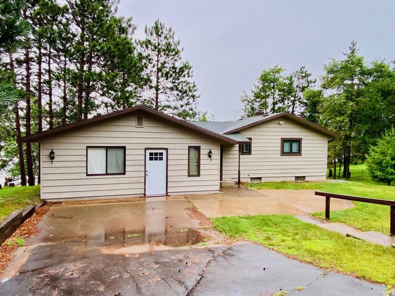 16190 S Morningside Dr, Gordon, WI 54838