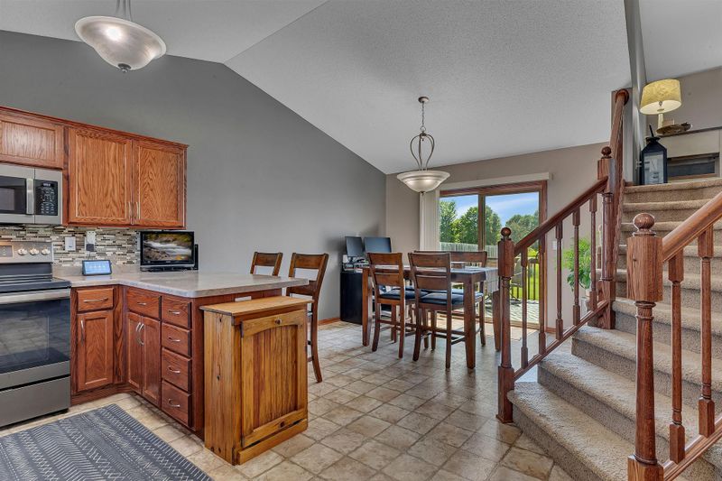 1058 Voyageur St, Saint Cloud, MN 56303
