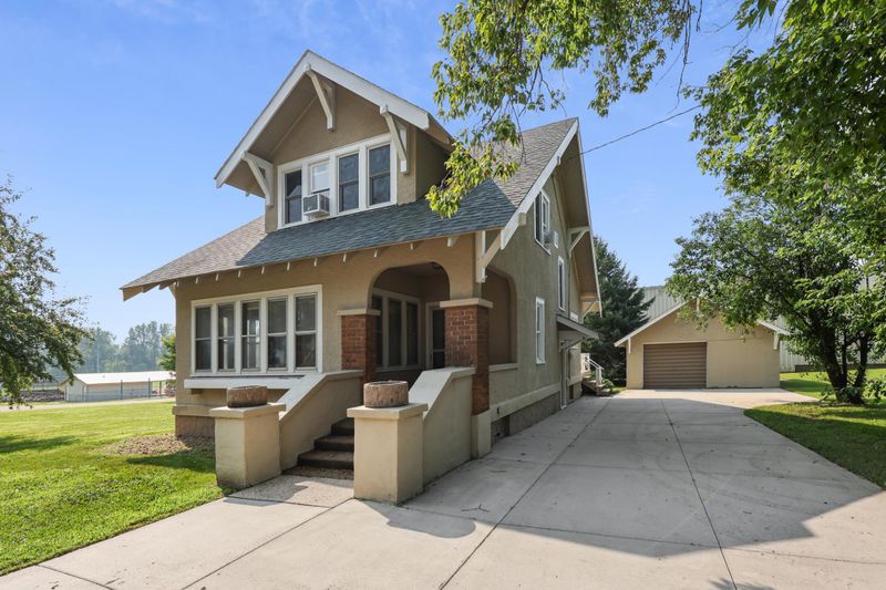 160 1st St, Watkins, MN 55389