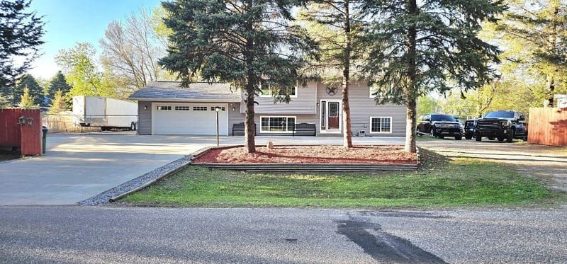 3351 183rd Ave NE, East Bethel, MN 55092