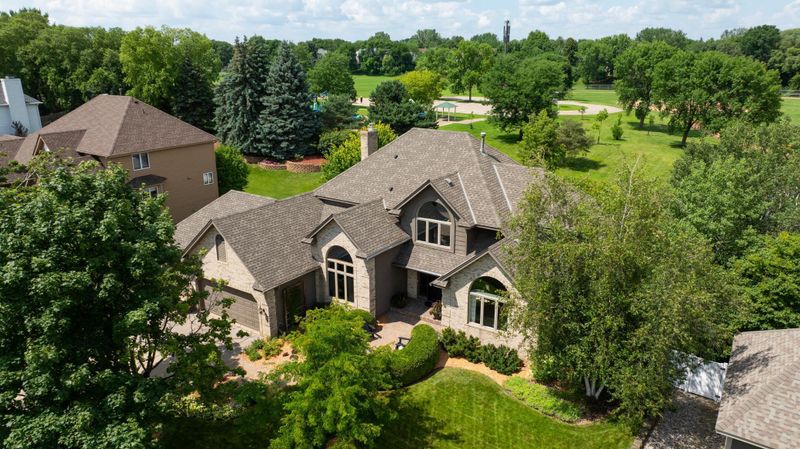 10341 Franlo Rd, Eden Prairie, MN 55347