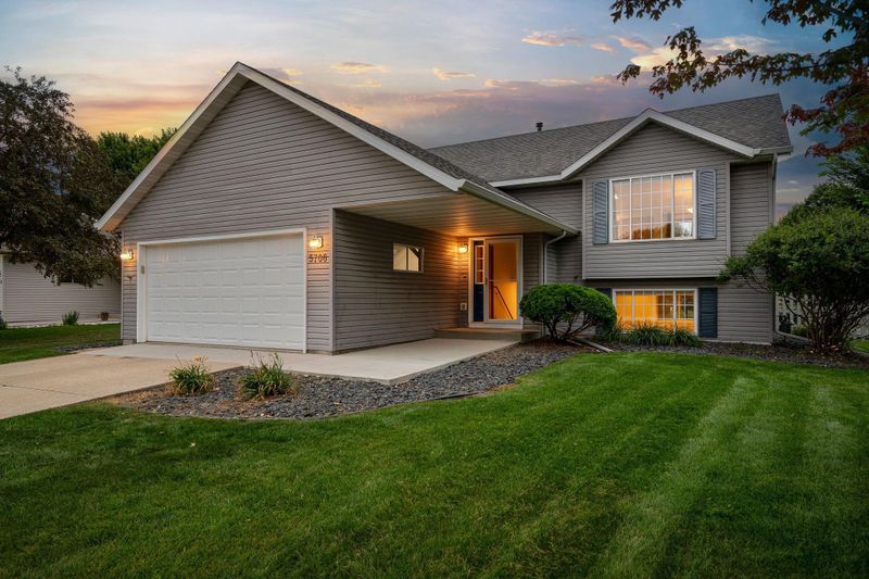 5706 48th Ave NW, Rochester, MN 55901
