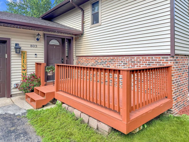 803 6th Ave N, Sauk Rapids, MN 56379
