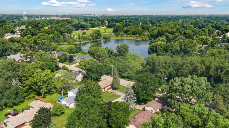 6204 Halifax Ave S, Edina, MN 55424