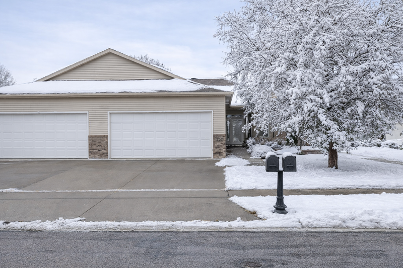 326 44th Ave S, Moorhead, MN 56560