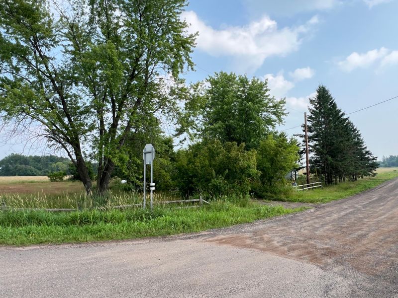 56451 Elmcrest Ave, Pine City, MN 55063