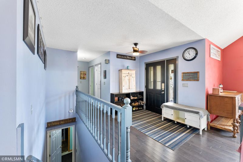 5803 Hawk Ridge Rd, Grasston, MN 55030