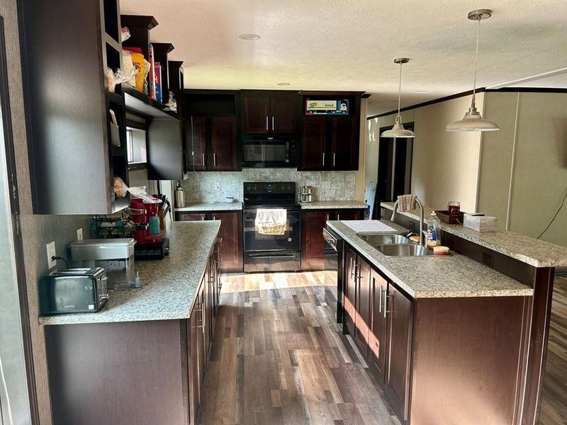 103 2nd St N, Deer Creek, MN 56527
