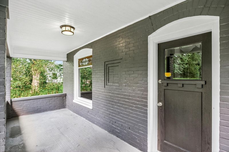 6640 Maple St, North Branch, MN 55056