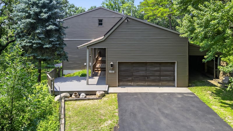 1265 Kolff Ct, Newport, MN 55055