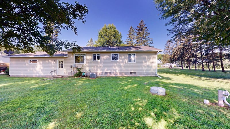 N15508 Harris Rd, Trempealeau, WI 54661