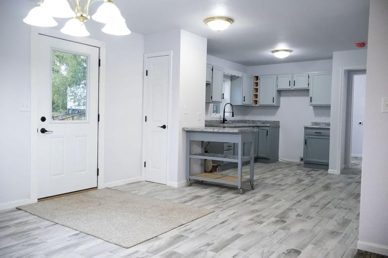 417 N Wisconsin St, Hewitt, MN 56453