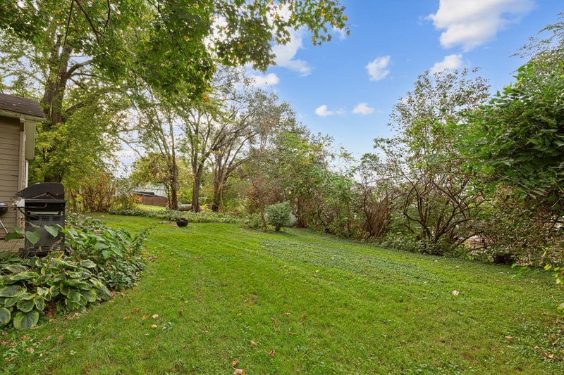 23252 Union Trl, Belle Plaine, MN 56011