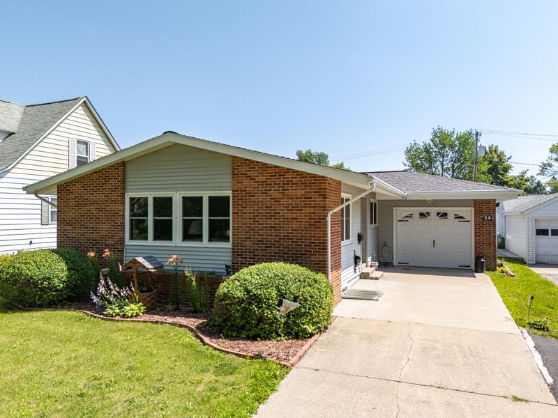 612 Walsh St, Crookston, MN 56716