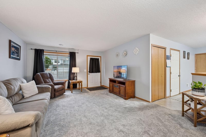 7024 139th Ave NW, Ramsey, MN 55303