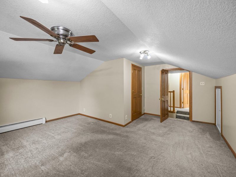 5252 5th St NE, Columbia Heights, MN 55421
