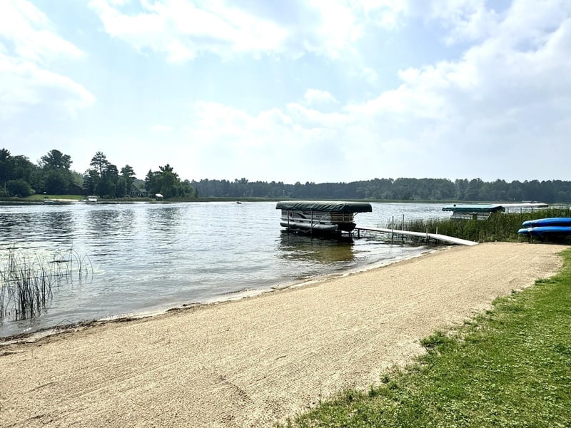 24275 Fairwood Ln, Nevis, MN 56467